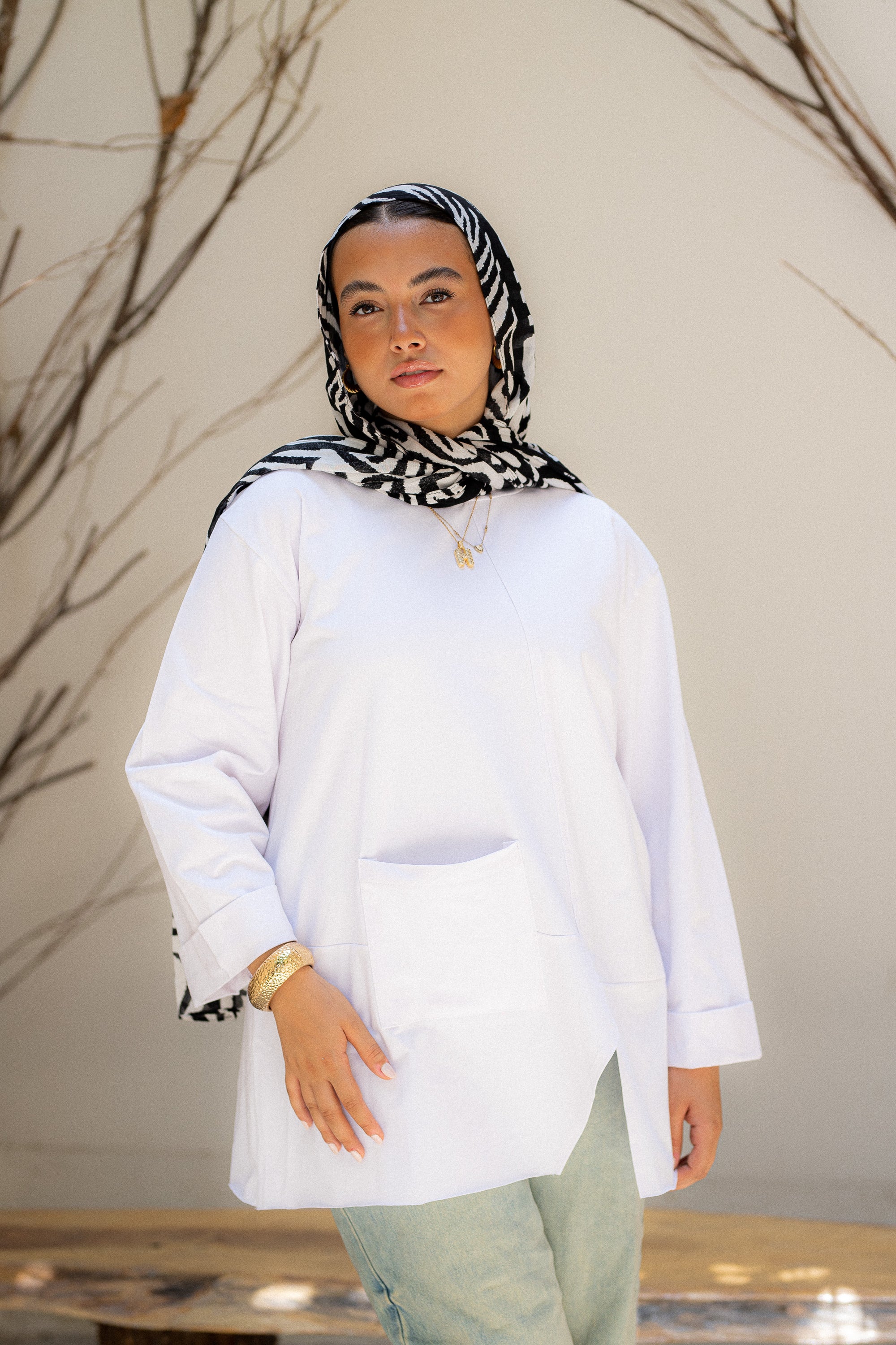 White Front pocket T-shirt
