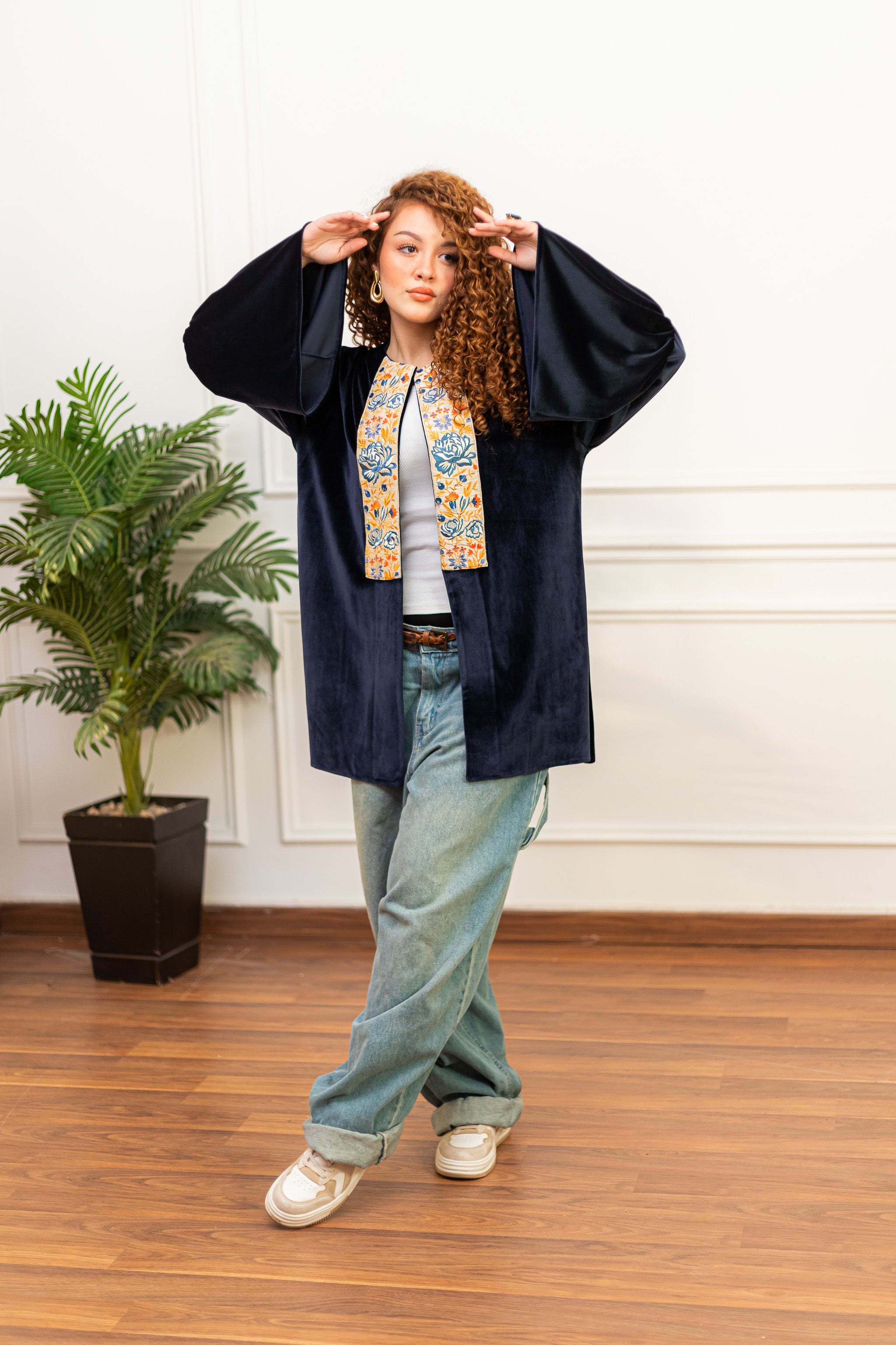 Blue roses Navy kaftan