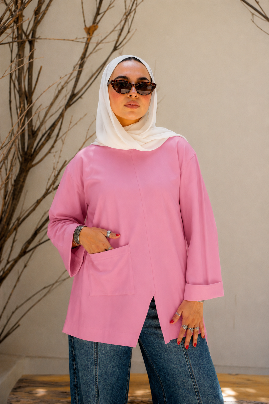 Front pocket T-shirt