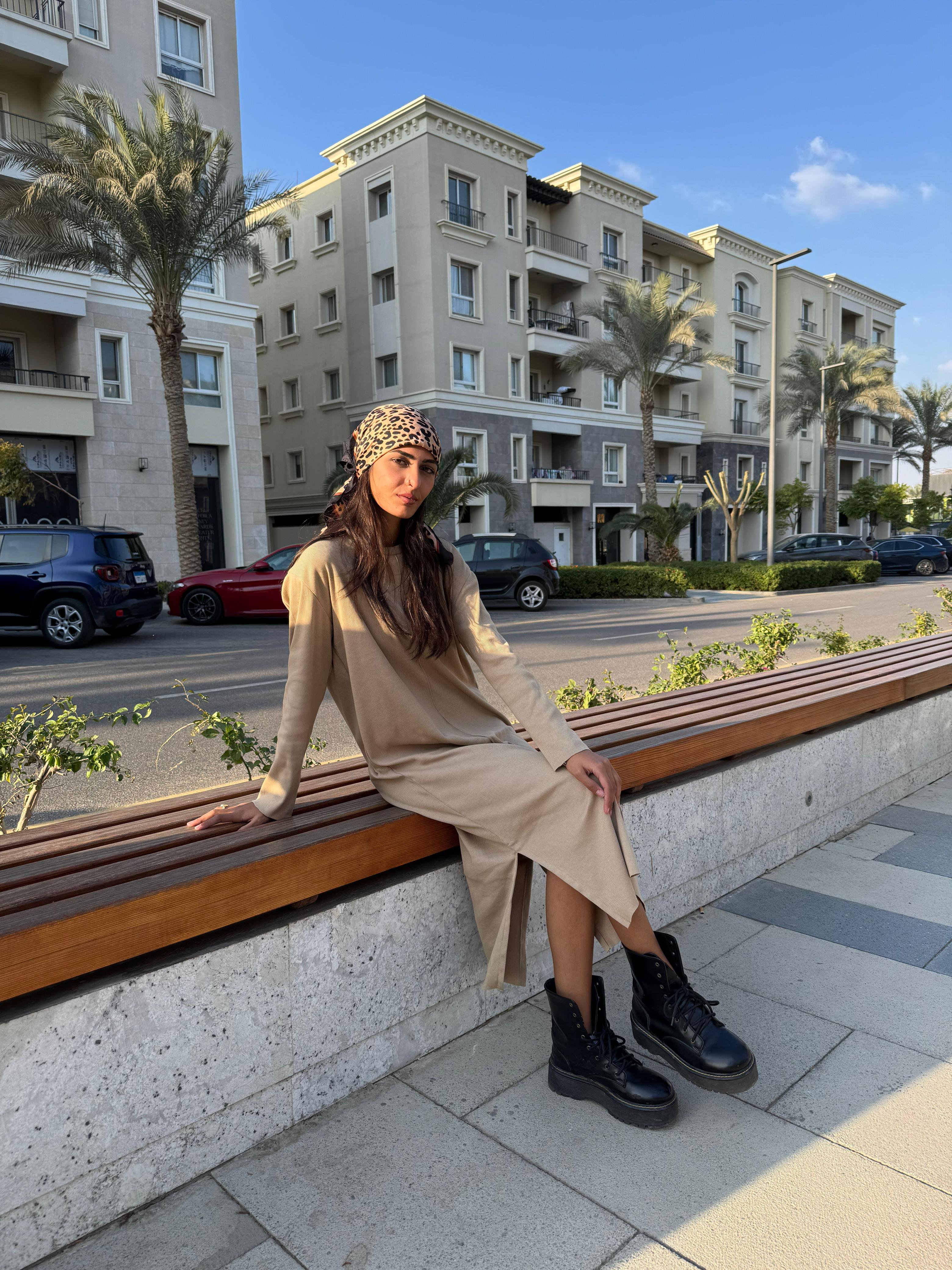 Beige Rib dress – Azeez