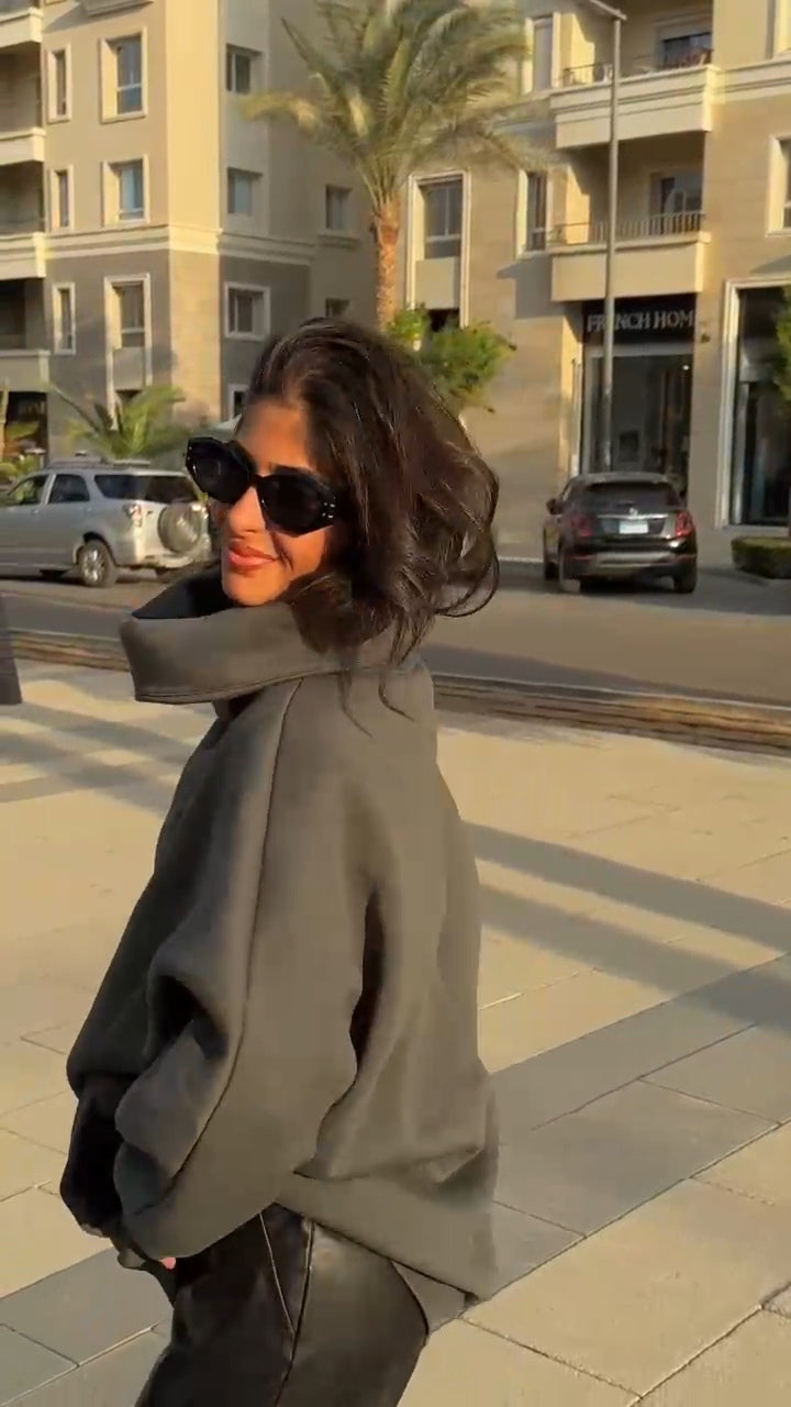 Chocolate High Collar sweatshirt