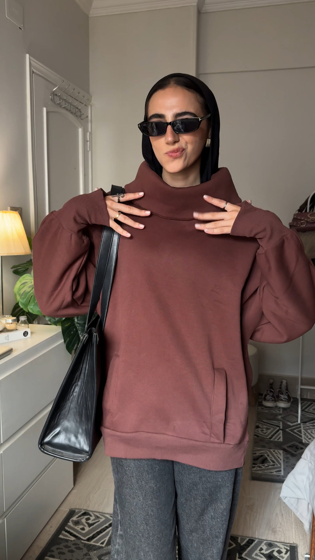 Chocolate High Collar sweatshirt