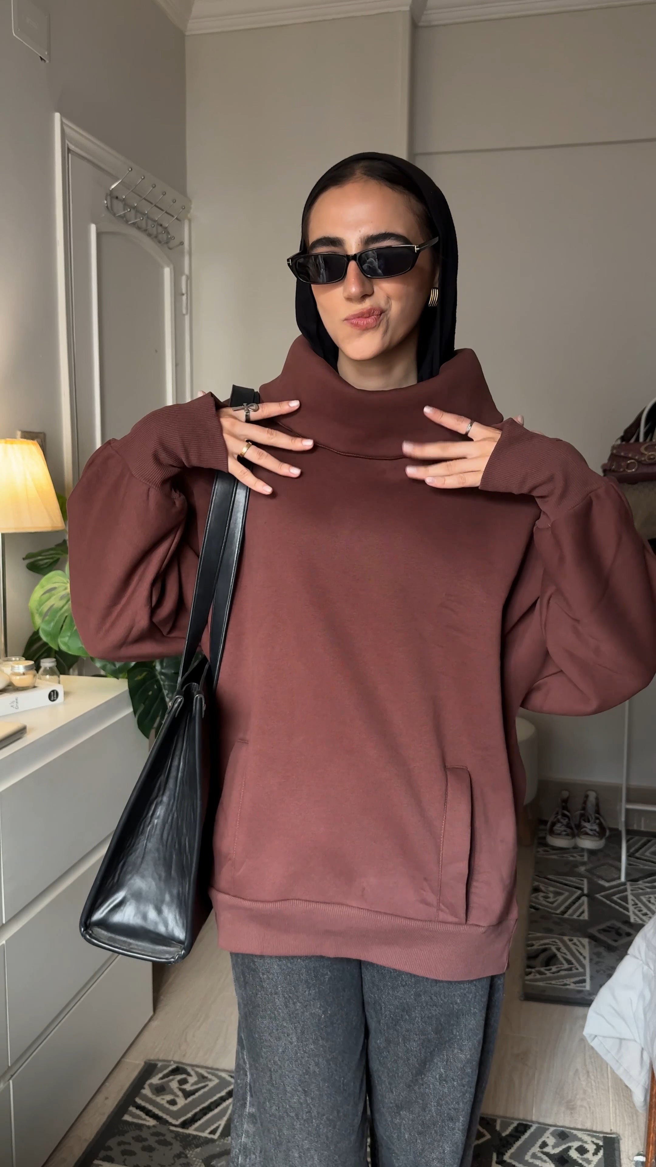 Chocolate High Collar sweatshirt