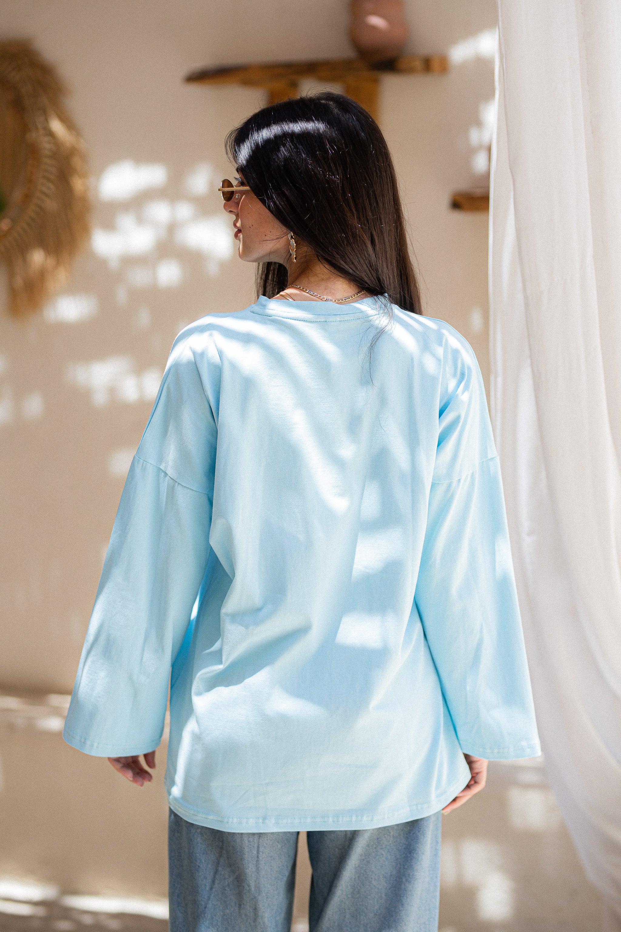 Beige vent sleeve t-shirt