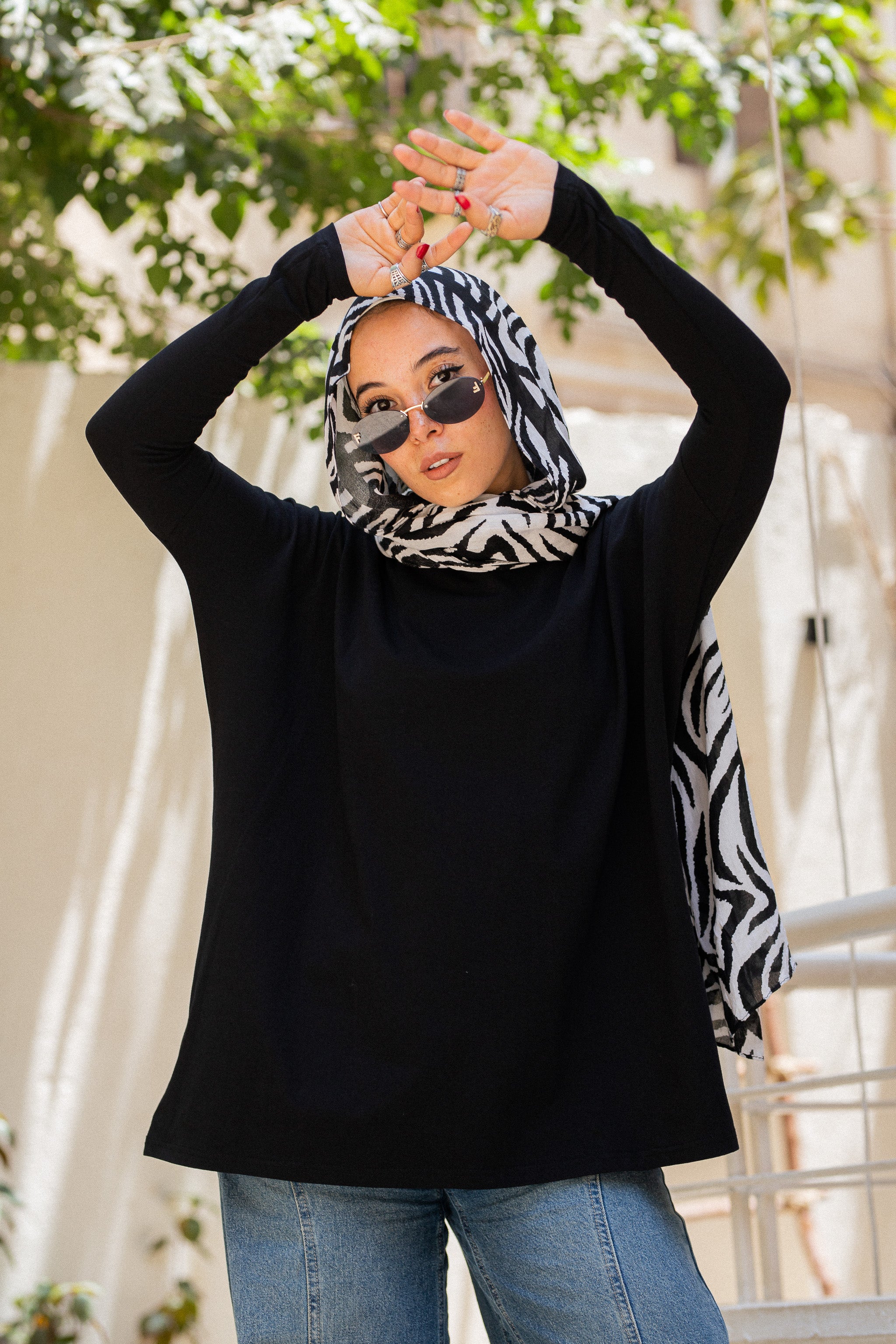 Black Tight sleeve oversized T-shirt