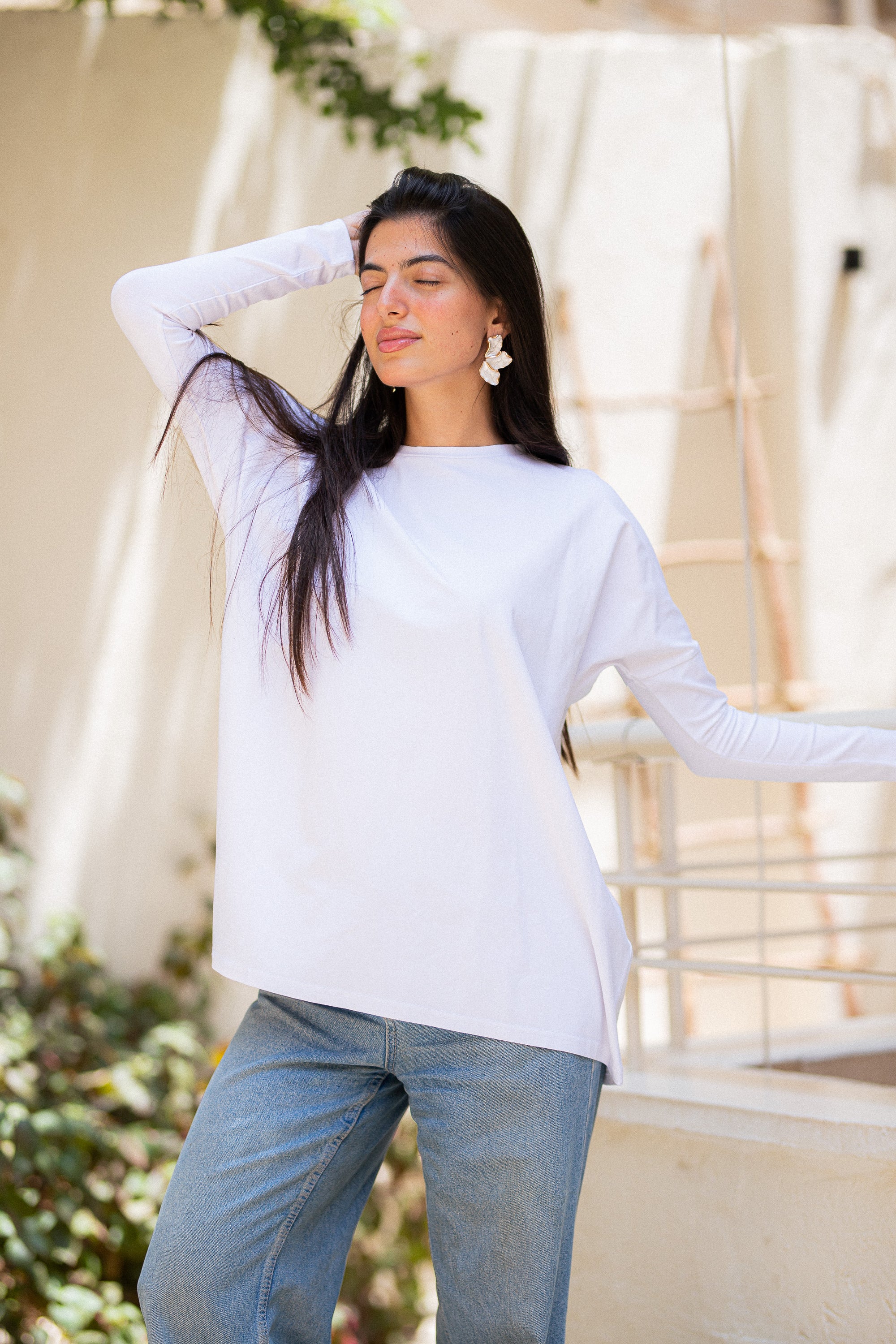 White Tight sleeve oversized T-shirt