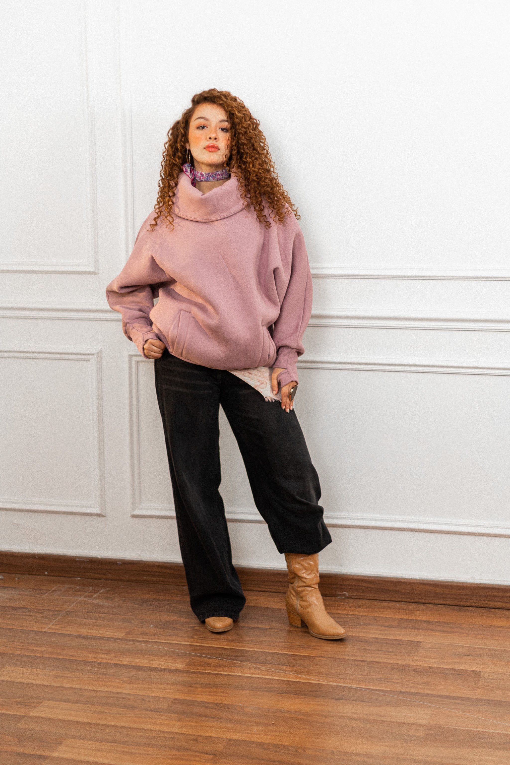 RoseWood High Collar sweatshirt