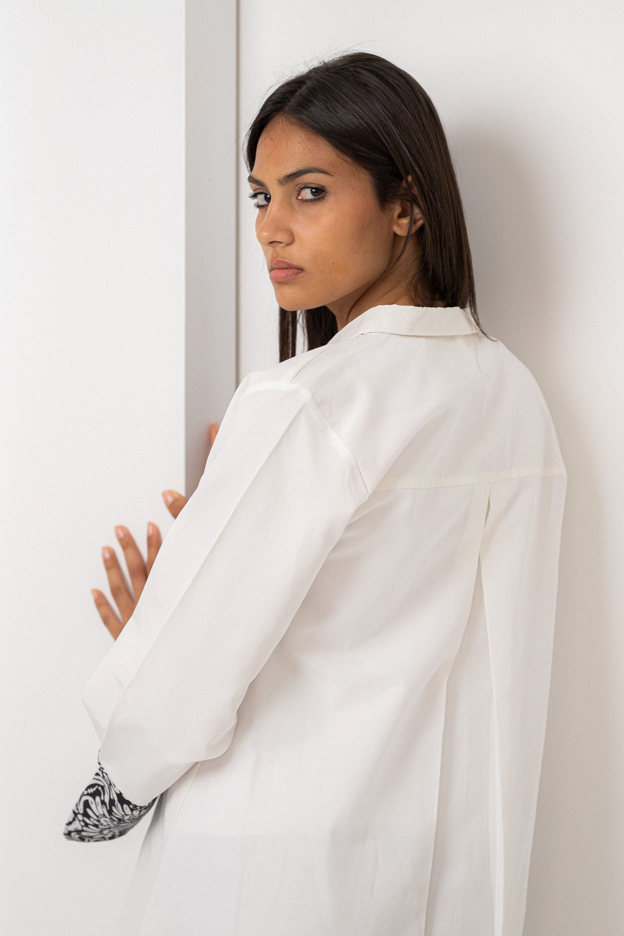 Black white floral oversized shirt