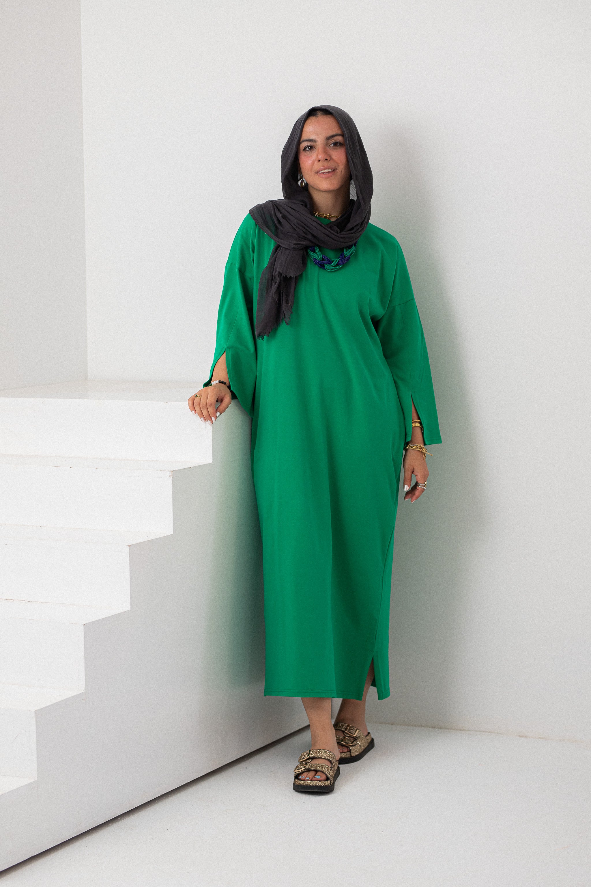 Green vent sleeve shirt dress